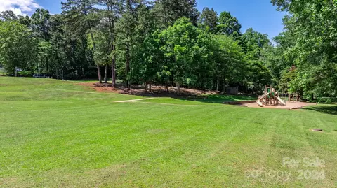 1104 C Se Ave SE, Hickory, NC 28601 photo 40