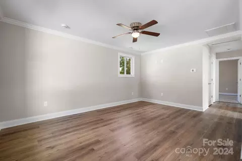 1104 C Se Ave SE, Hickory, NC 28601 photo 16