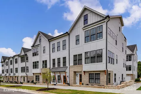 2316 Chamberlain 2 Ave #2, Charlotte, NC 28208
