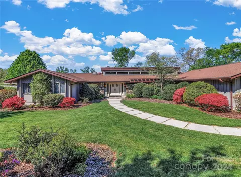 7 Moland Dr, Etowah, NC 28729