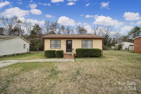 1944 Gilmore Rd, Rock Hill, SC 29730