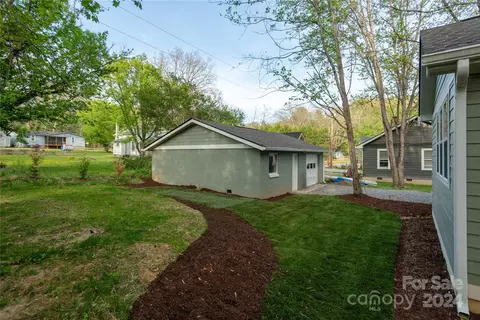 213 Ruby Ave, Black Mountain, NC 28711 photo 17