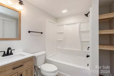213 Ruby Ave, Black Mountain, NC 28711 photo 8