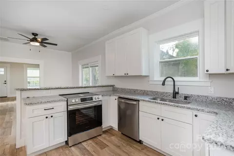 213 Ruby Ave, Black Mountain, NC 28711 photo 5