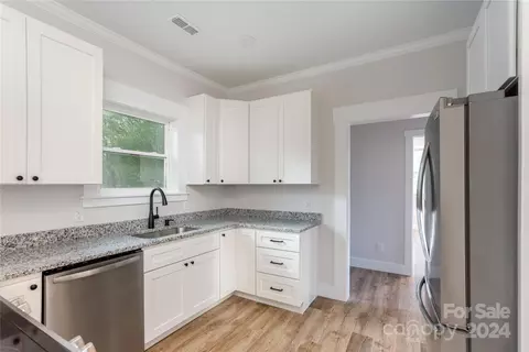 213 Ruby Ave, Black Mountain, NC 28711 photo 7