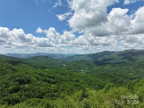 209 Side Cut Way #209, Sylva, NC 28779 photo 3