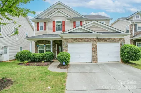 6246 Prosperity Commons Dr, Charlotte, NC 28269