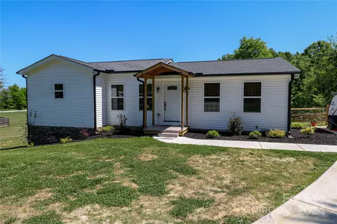 585 Nc 801 Hwy, Woodleaf, NC 27054