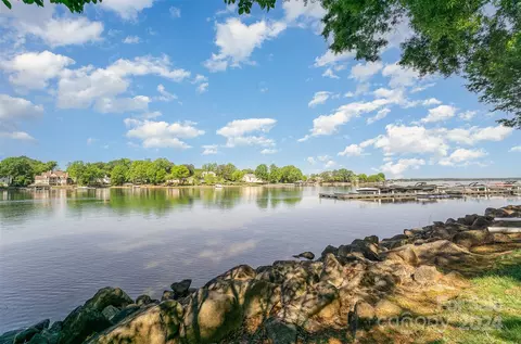 20601 Cutter Ct, Cornelius, NC 28031