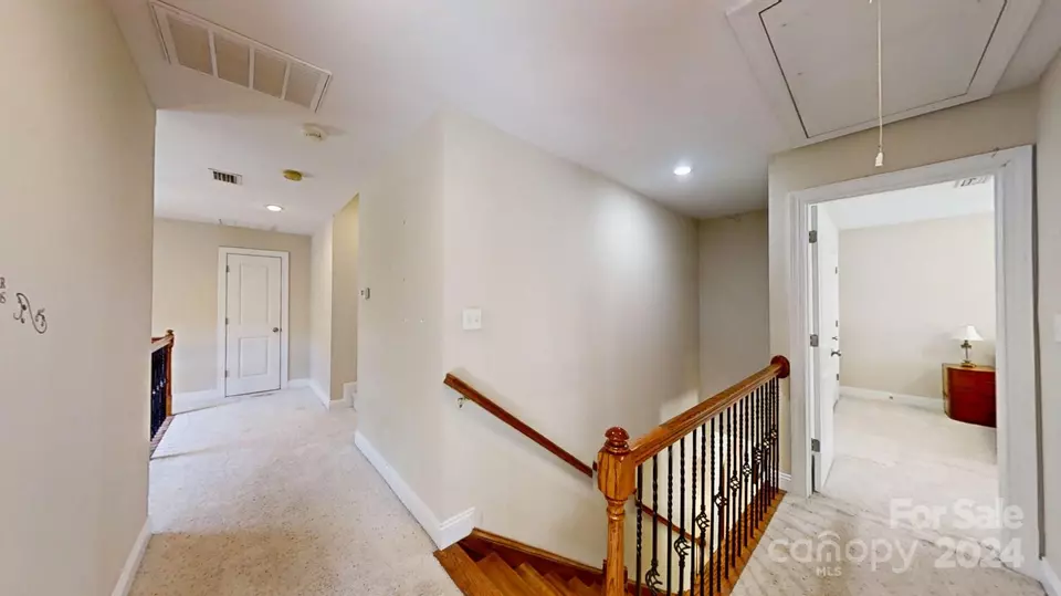  930 25th Avenue Nw Dr NW, Hickory, NC 28601 photo 17