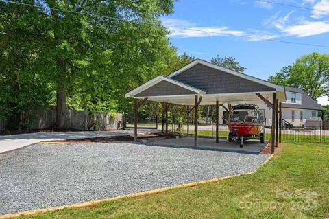 5555 Riverfront Rd, Clover, SC 29710 photo 27