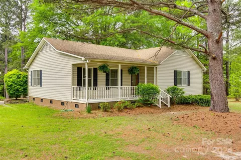 268 Jaycee Dr, Catawba, SC 29704
