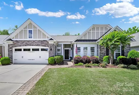 6192 Jack Thomas Dr, Fort Mill, SC 29707