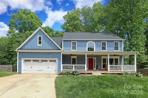 7100 Milhof Ct, Charlotte, NC 28269