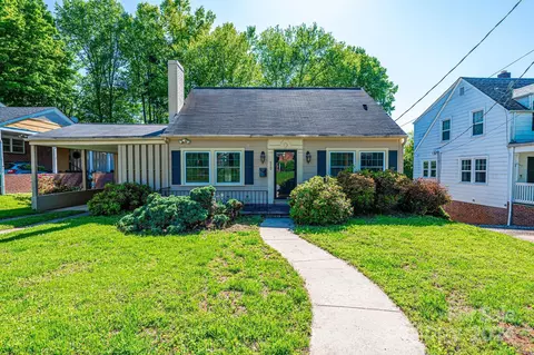 512 Mountain View Sw St SW, Lenoir, NC 28645