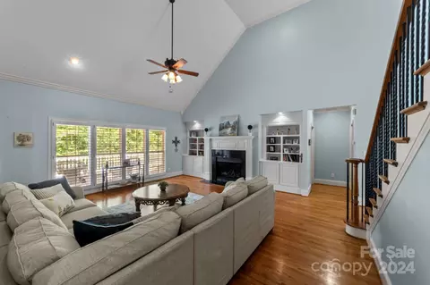 Living - 6314 Fox Chase Dr, Davidson, NC 28036 photo 3 of 4