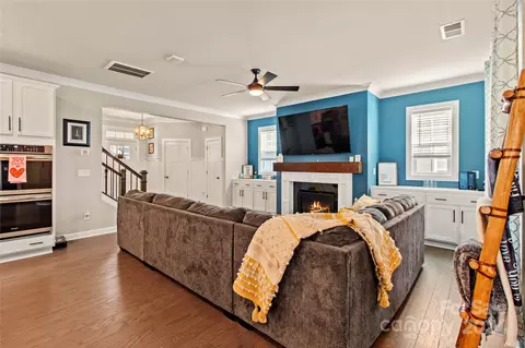 420 Hudson Pl, Davidson, NC 28036 photo 8