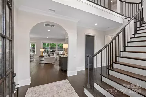 615 Spring St, Davidson, NC 28036 photo 4