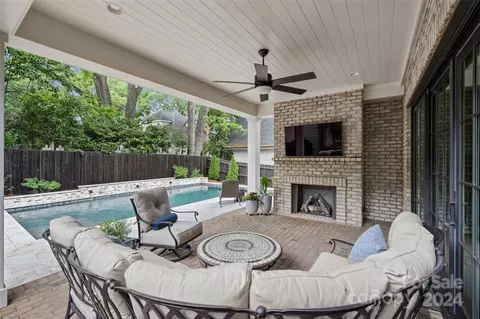 615 Spring St, Davidson, NC 28036 photo 30