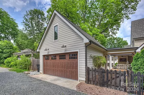 615 Spring St, Davidson, NC 28036 photo 36