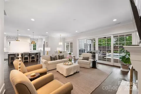 615 Spring St, Davidson, NC 28036 photo 9