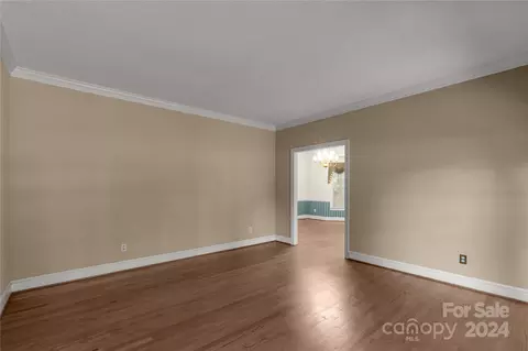 Living - 1001 Forest Dr, Lancaster, SC 29720 photo 2 of 4