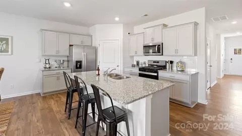 129 Lance Forest Rd, Fletcher, NC 28732 photo 9