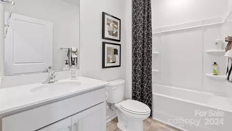 129 Lance Forest Rd, Fletcher, NC 28732 photo 5