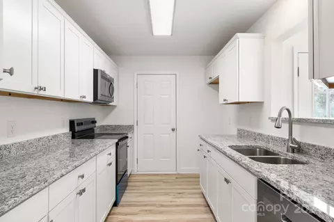 4782 Lee Cline Rd, Conover, NC 28613 photo 14