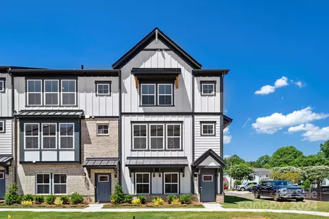 703 Carr Pl, Davidson, NC 28036