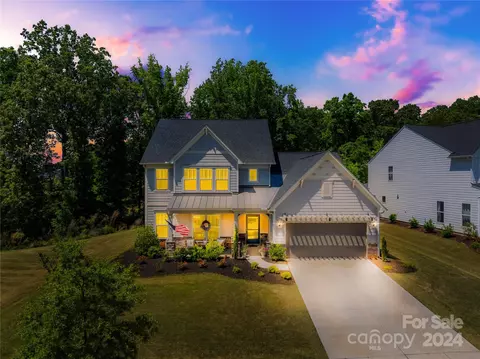 10942 Kilkenney Dr, Matthews, NC 28105