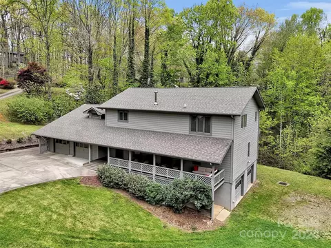 200 Crescent Dr, Lake Junaluska, NC 28745