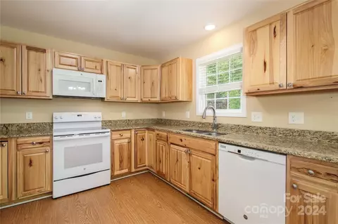 189 Floyd St, Denton, NC 27239 photo 12