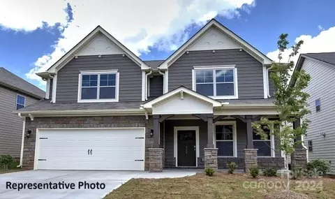 142 Autumnwood Rd, Troutman, NC 28166
