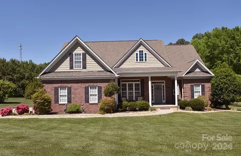 155 Fisher Farm Ct, China Grove, NC 28023