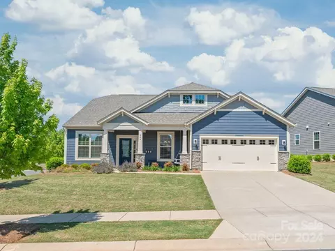 244 Barberry Dr, Belmont, NC 28012