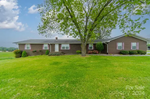 24686 Barbees Grove Rd, Oakboro, NC 28129