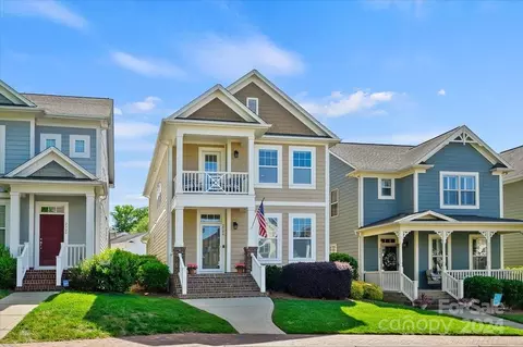 2304 Blueberry St, Belmont, NC 28012