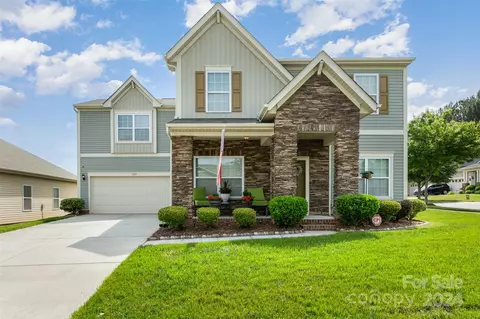2117 Gelbray Ct, Charlotte, NC 28213