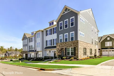 132 Wesser 54 St #54, Davidson, NC 28036