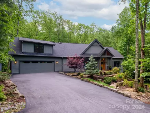 130 Dotsuwa Ct, Brevard, NC 28712