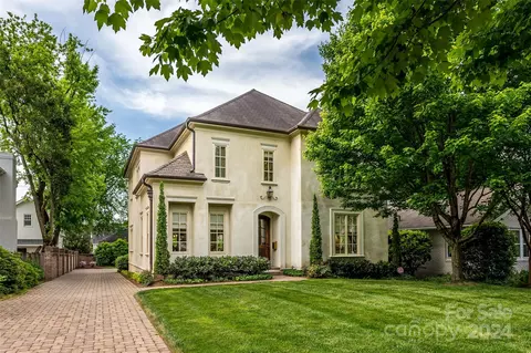 208 Cottage Pl, Charlotte, NC 28207