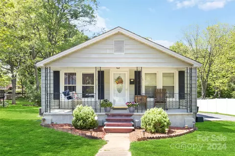 219 Charlotte St, York, SC 29745