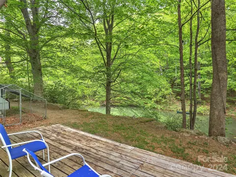 Exterior - 20 Morrison Ln, Saluda, NC 28773 photo 8 of 9