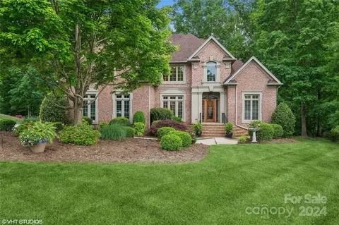 1817 Wedowee Ct, Rock Hill, SC 29732