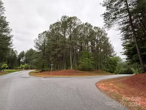 2773 E Paradise Harbor 273 Dr #273, Connelly Springs, NC 28612