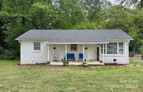 1803 Weaver Rd, Kingstown, NC 28150