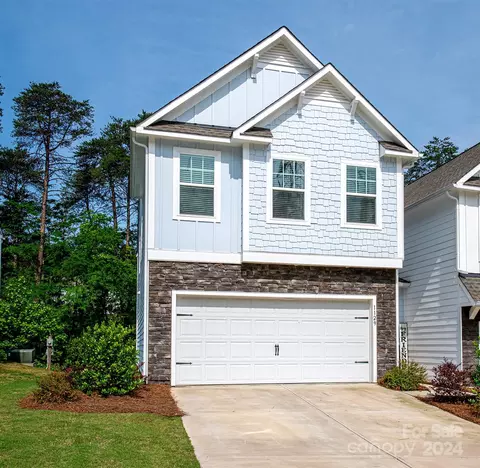1129 Streamside Ln, York, SC 29745