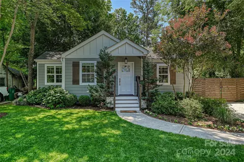 1114 Brookhurst Dr, Charlotte, NC 28205