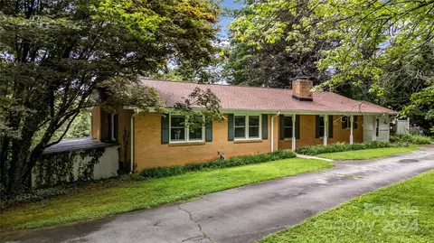 2608 Kanuga Pines 11 Dr #11, Hendersonville, NC 28739